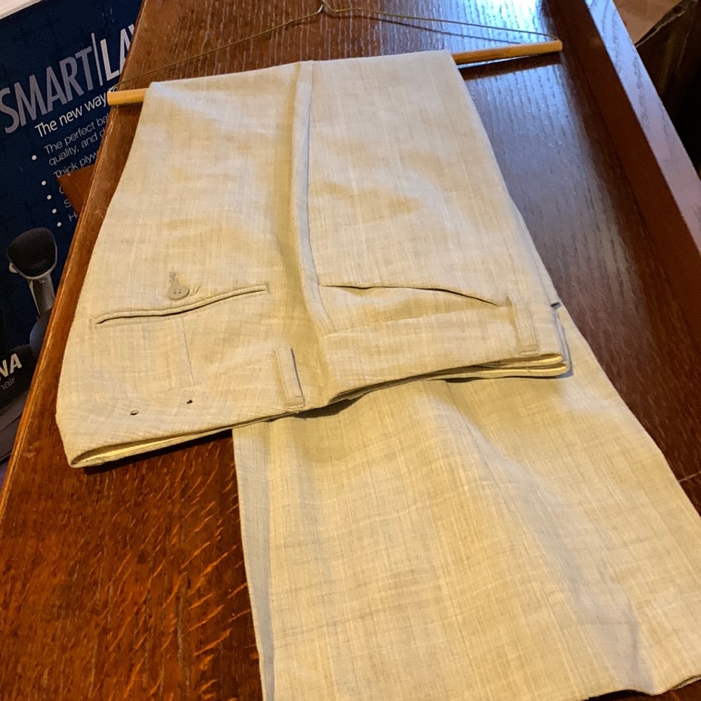 Express Editor fit light gray dress pants, wide at bottom